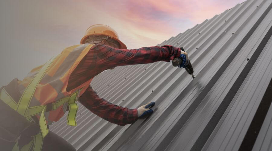 Expert Emergency Roof Repairs services in Hamilton, MI